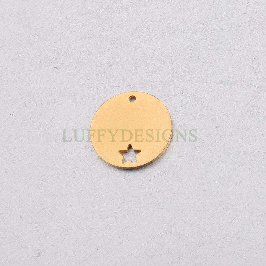 10pcs Round Disc Tags with Hollow Star, Metal Stamping Blanks Charms, Engravable Round Blanks Pendant, Gold/Rose Gold Plated Stainless Steel