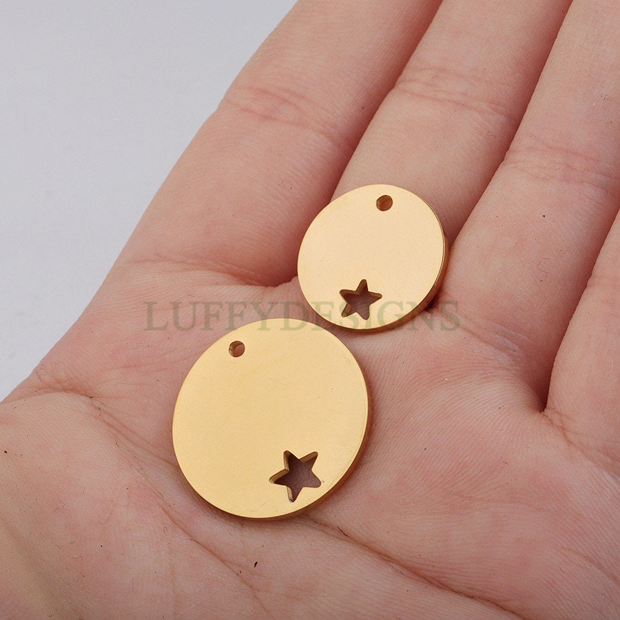 10pcs Round Disc Tags with Hollow Star, Metal Stamping Blanks Charms, Engravable Round Blanks Pendant, Gold/Rose Gold Plated Stainless Steel