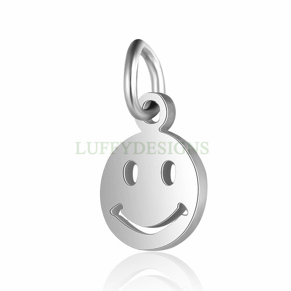 10pcs Smile Face Charm, Gold Smile Charm Pendant, Smile Round Disc, Happy Face Pendant, Smiley Symbol, 18K Gold plated Stainless Steel, 7mm