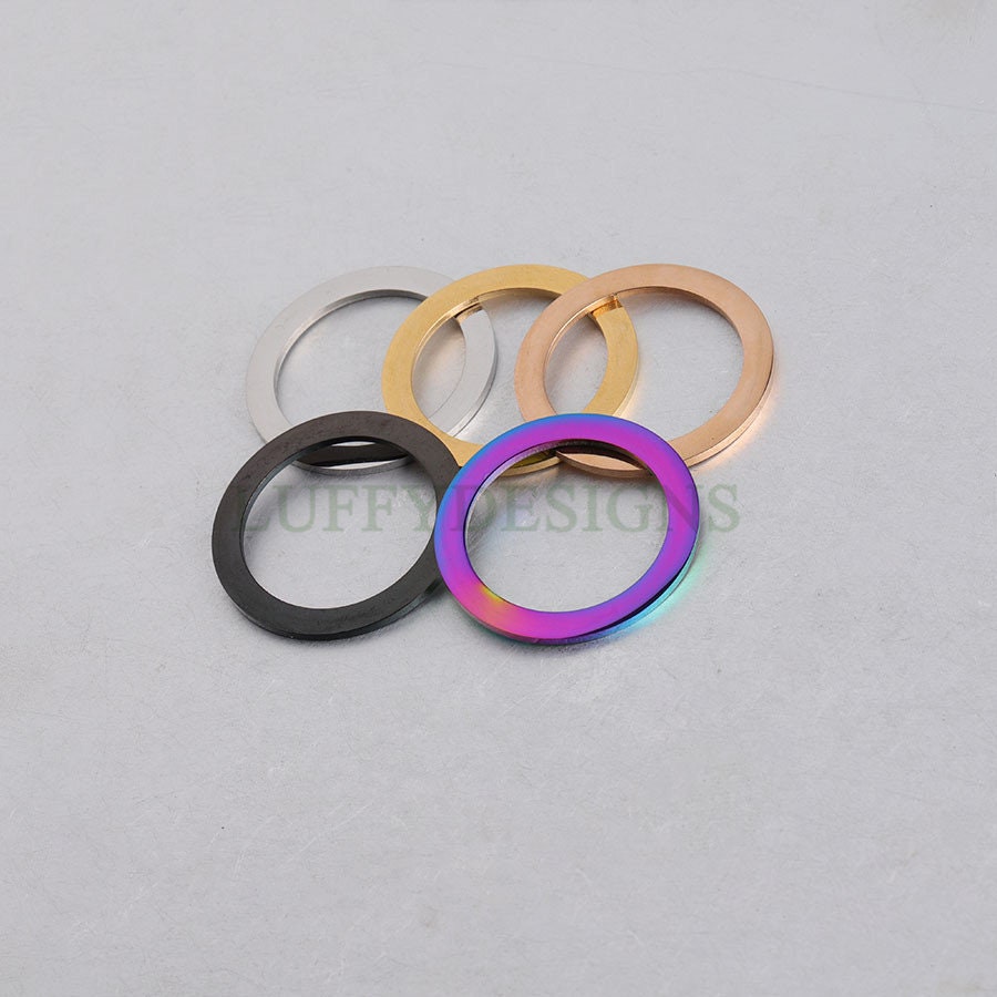 10pcs Gold Ring Charm, Close Jump Ring, Circles Charms Link Connectors, Round Pendant, Round Flat Ring, 18K Gold plated 316L Stainless Steel