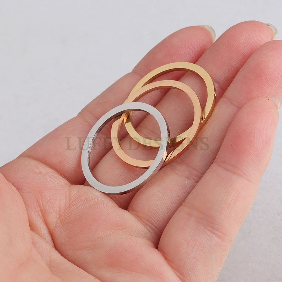 10pcs Gold Ring Charm, Close Jump Ring, Circles Charms Link Connectors, Round Pendant, Round Flat Ring, 18K Gold plated 316L Stainless Steel