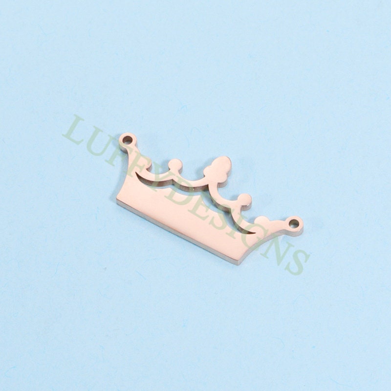 10pcs 3D Crown Charms 29x13mm, Gold Crown Pendant, Crown Findings for Necklace, Gold plated Stainless Steel, Mirror Polished Crown Connector