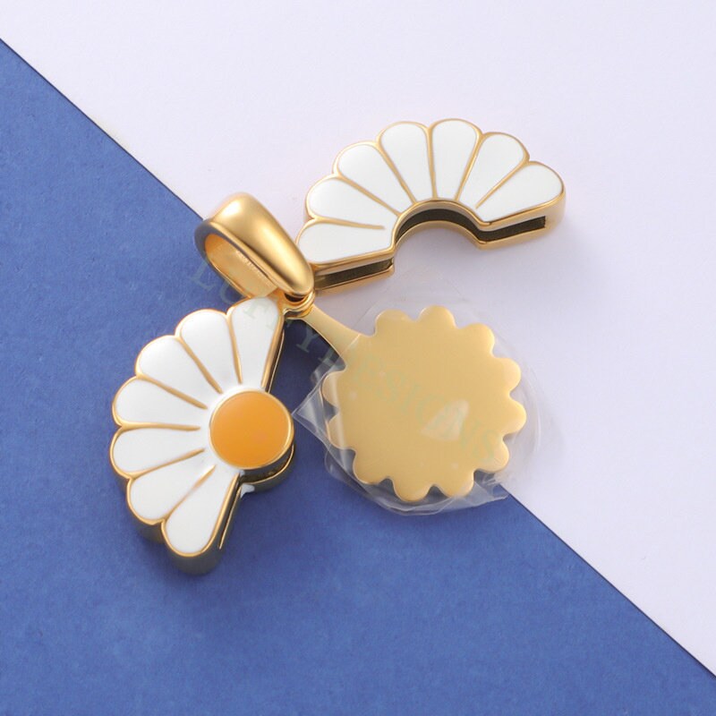 2pcs Daisy Charms, Gold Steel Flower Pendant, Hidden Message Charms Pendant, Gold Daisy Flower Charms,Enamel Daisy Charms For Jewelry Making