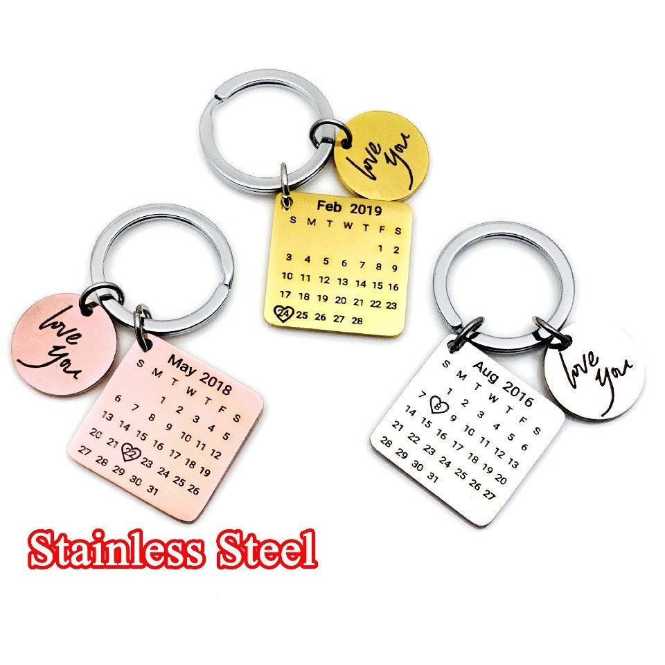 Personalized Calendar Keychain, Signature calendar keychain, Custom Date Save Keychain, Date highlighted with heart, Custom Anniversary Gift