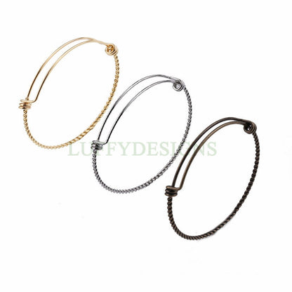 Twisted Expandable Bracelet