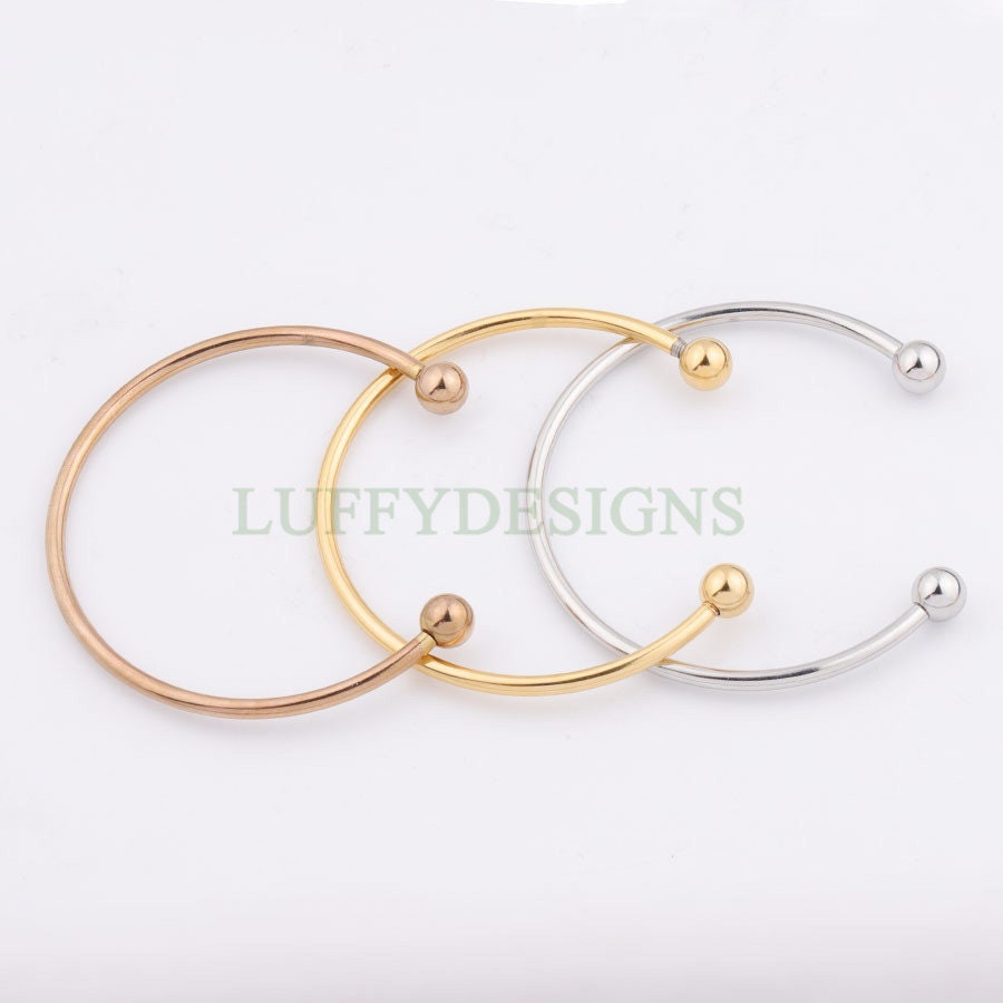 Ball Charm Bangle