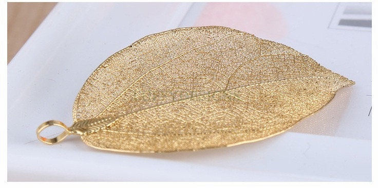 5pcs Leaf Charm Pendant, Real Natural Leaf Skeleton, Leaves Charm, Hollow Filigree Leaf Charm, Real Daphne Leaf, Gold Plated Leaf Pendant