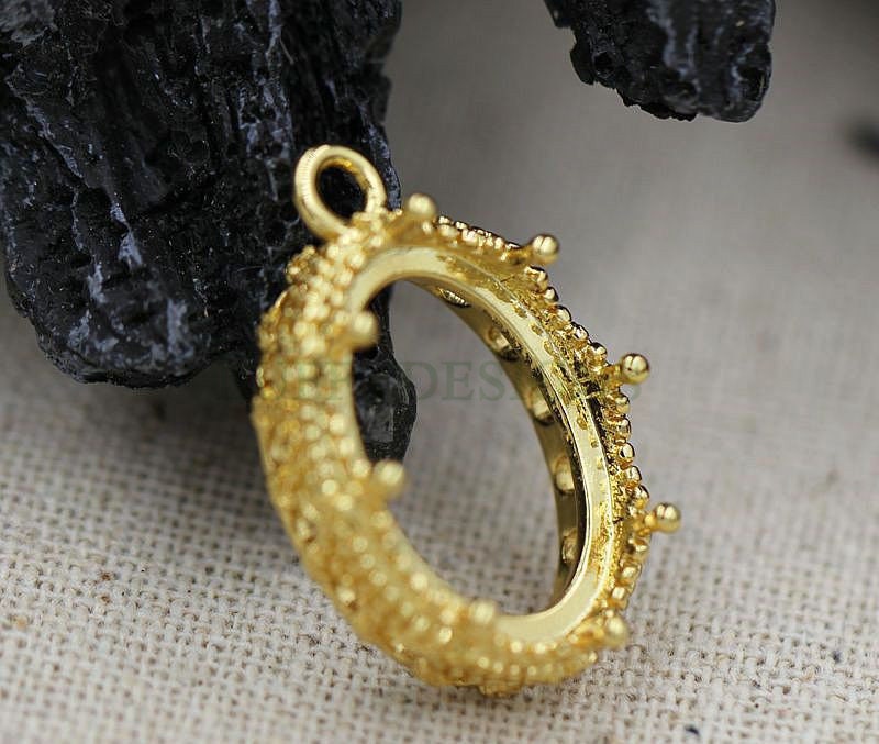 Crown Bezel Cup