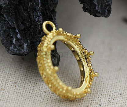 Crown Bezel Cup
