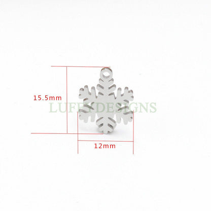 10pcs Snowflake Charms, Gold Snowflake Pendant, Snow Charm, Winter Charm, Holiday Charm, Christmas Charm, Winter Wonderland Charm
