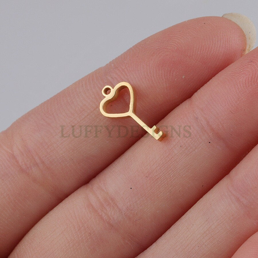 10pcs 3D Key and Lock Charms, Gold /Rose Gold plated Stainless Steel, Gold Key and Lock Pendant, Tiny Key and Lock Findings, Mirror Polished
