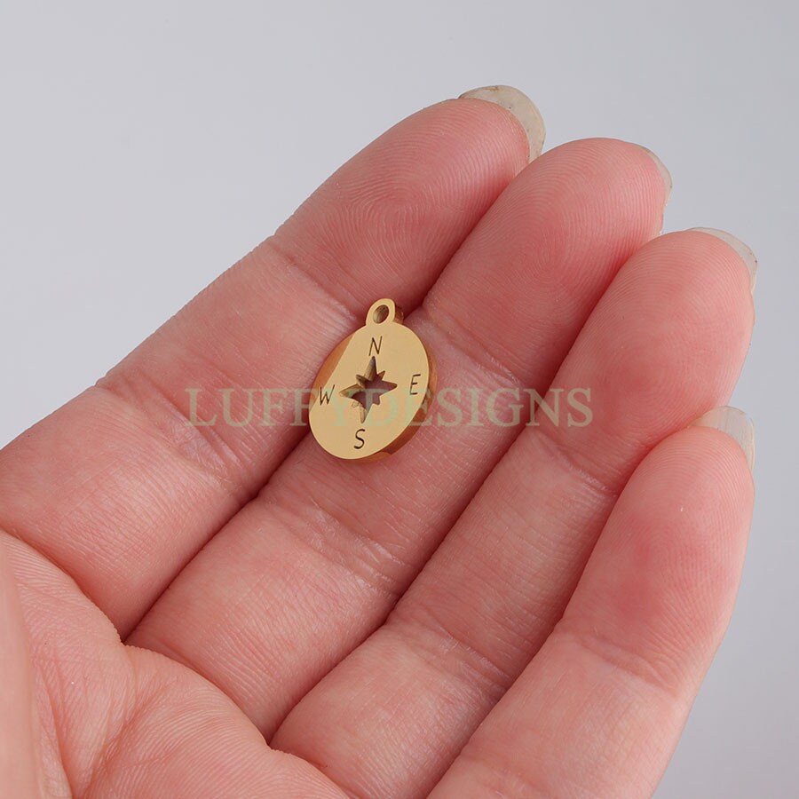 10pcs Compass Charm, Gold Compass Pendant, Hollow Compass Pendant, 18K Gold plated Stainless Steel, Nautical Charm, Nautical Pendant