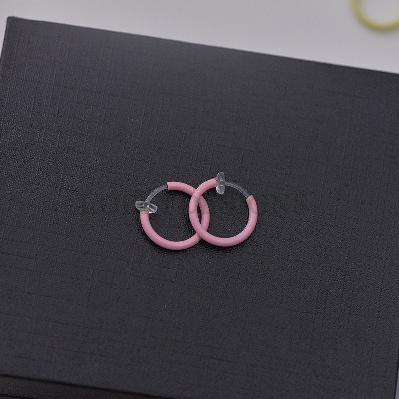 20pcs Clip On Luminous Fake Nose Ring /Lip Ring /Earring, Spring Action Fake Hoops, No Piercing Luminescent Earring/ Nose Ring /Lip Ring