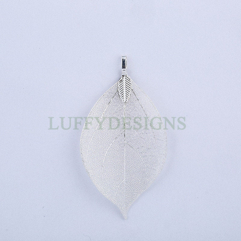 5pcs Leaf Charm Pendant, Real Natural Leaf Skeleton, Leaves Charm, Hollow Filigree Leaf Charm, Real Daphne Leaf, Gold Plated Leaf Pendant