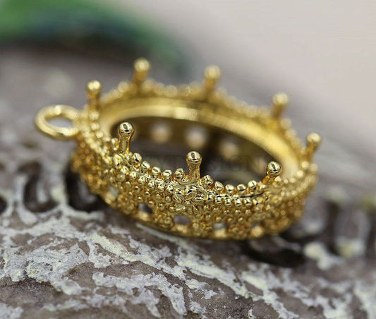 Crown Bezel Cup