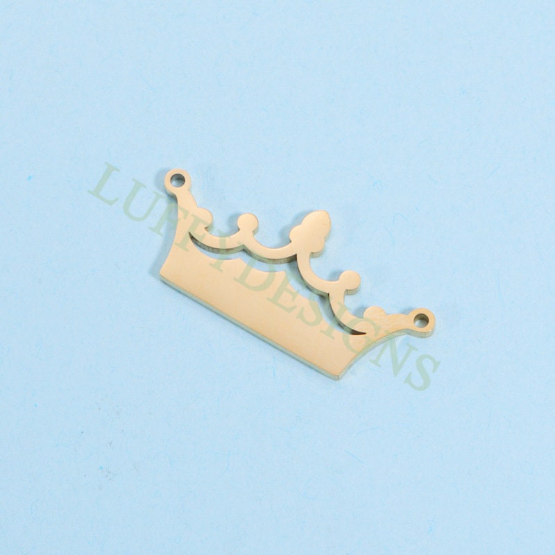 10pcs 3D Crown Charms 29x13mm, Gold Crown Pendant, Crown Findings for Necklace, Gold plated Stainless Steel, Mirror Polished Crown Connector