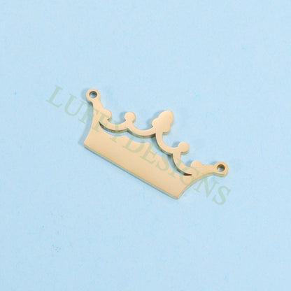 10pcs 3D Crown Charms 29x13mm, Gold Crown Pendant, Crown Findings for Necklace, Gold plated Stainless Steel, Mirror Polished Crown Connector