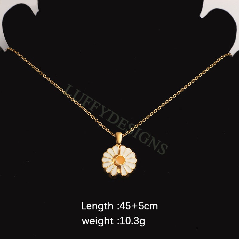 1pcs Daisy Necklace, Gold Steel Flower Necklace, Hidden Message Necklace, Gold Daisy Flower Jewelry, Enamel Daisy Necklace, Gift For Her