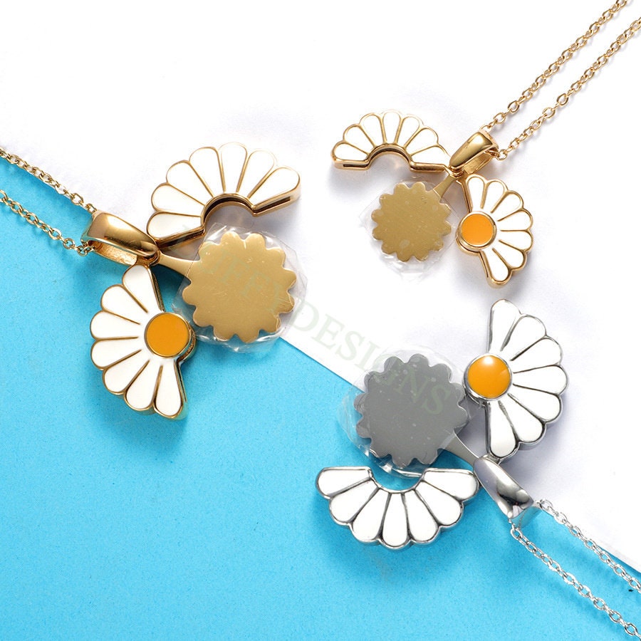 1pcs Daisy Necklace, Gold Steel Flower Necklace, Hidden Message Necklace, Gold Daisy Flower Jewelry, Enamel Daisy Necklace, Gift For Her