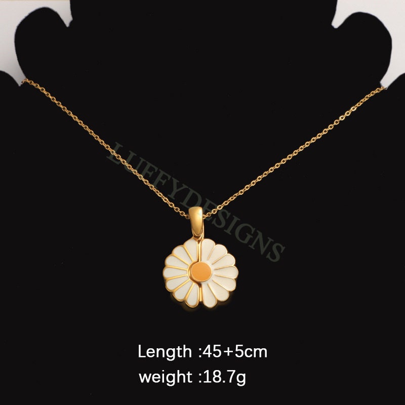 1pcs Daisy Necklace, Gold Steel Flower Necklace, Hidden Message Necklace, Gold Daisy Flower Jewelry, Enamel Daisy Necklace, Gift For Her