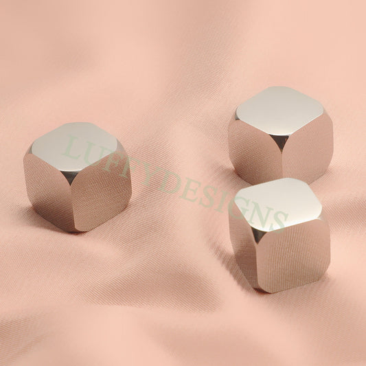 5pcs Cube Dice Charms, Blank Dice Charms, Stainless Steel Dice For Jewelry Making, Ready to Engrave Findings, DIY Engraving Dice Supplies